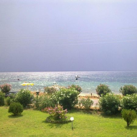 Nanas Apartment Metamorfosi  Dış mekan fotoğraf