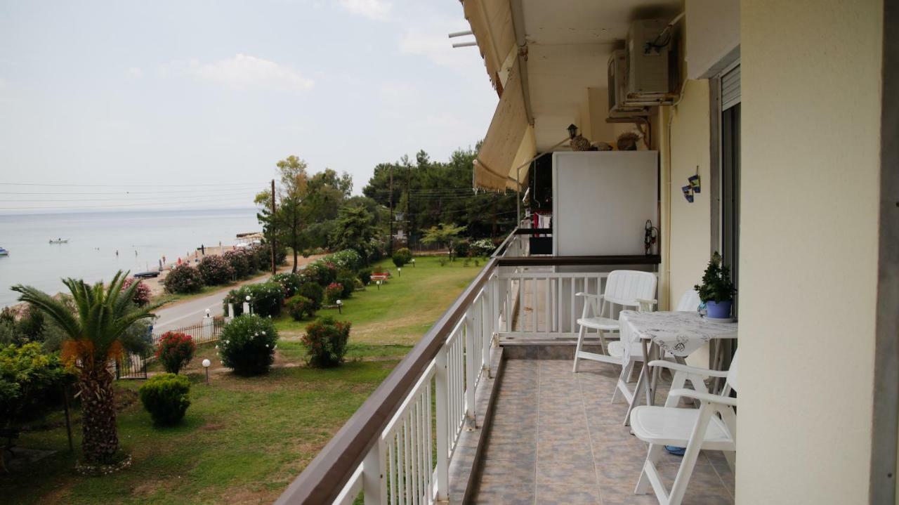 Nanas Apartment Metamorfosi  Dış mekan fotoğraf